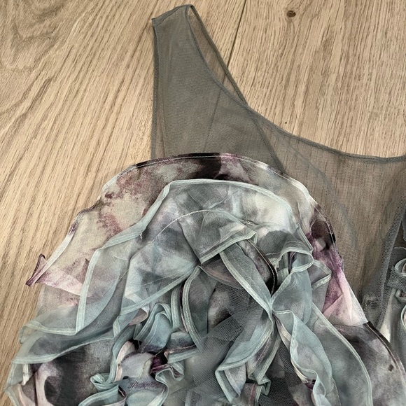 BCBG MaxAzria size 6 dress - Picture 7 of 12